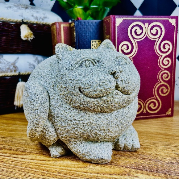 Vintage Large Fat Cat Sculpture Stone-Textured Folk Art Figurine Whimsical - Picture 12 of 15